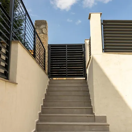 Rosehomes Maestra Complex Free Parking