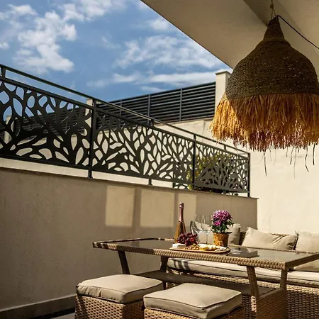 Rosehomes Maestra Complex Free Parking *