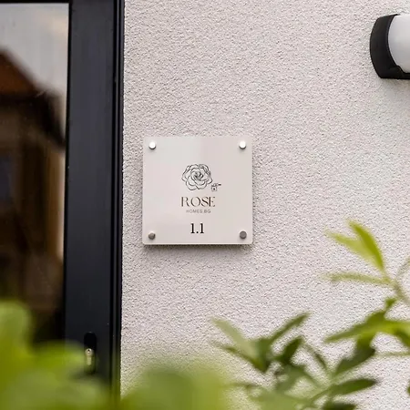 Апартаменты Rosehomes Бургас